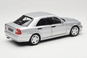Mercedes C36 AMG W202 Silver Metallic Norev 1:18 183380 Metall — Bild 3 von 8