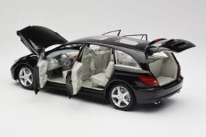 Mercedes R-Class W251 Obsidian Schwarz Minichamps 1:18 150034601 Metall — Bild 5 von 8