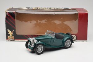 MG TC Midget Shires Green Road Legends 1:18 92468 Metall — Bild 8 von 8