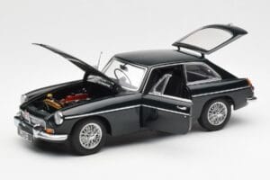 MGB GT Mk2 Coupe Racing Grün AUTOart 1:18 76602 Metall — Bild 2 von 8