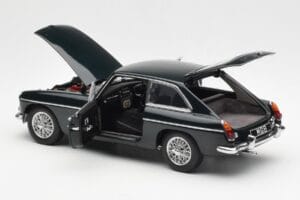 MGB GT Mk2 Coupe Racing Grün AUTOart 1:18 76602 Metall — Bild 5 von 8