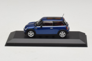 Mini Cooper Cabriolet Blau Minichamps 1:43 80420309092-R1 Metall