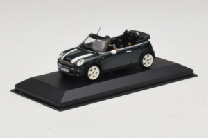 Mini Cooper Cabriolet Grün Mit Weißem Streifen Minichamps 1:43 80420309093-R1 Metall — Bild 2 von 5