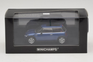 Mini Cooper Blau Minichamps 1:43 MINI009 Metall — Bild 5 von 5