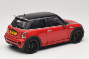Mini Cooper John Cooper Works R56 Rot & Schwarz Kyosho 1:18 80430419909 Metall — Bild 3 von 8