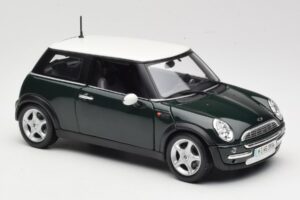 Mini Cooper Mk7 Grün Maisto 1:18 7271336 Metall — Bild 6 von 8