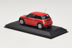 Mini Cooper One R50 Aero Rot Minichamps 1:43 431138272 Metall — Bild 2 von 4