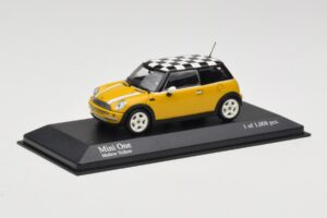 MINI One R50 Gelb Minichamps 1:43 431138104 Metall — Bild 4 von 5