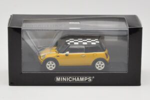 MINI One R50 Gelb Minichamps 1:43 431138104 Metall — Bild 5 von 5