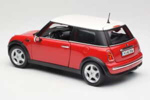 Mini Cooper R50 Rot Maisto 1:18 31619 Metall — Bild 4 von 8