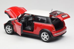 Mini Cooper R50 Rot Maisto 1:18 31619 Metall — Bild 7 von 8