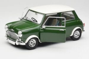 Mini Cooper S British Racing Grün & Old English Weiß Solido 1:18 8021 Metall — Bild 2 von 8