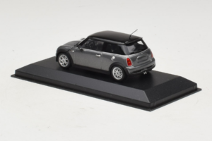 Mini Cooper S Grey Metallic Minichamps 1:43 80420148551-R1 Metall — Bild 3 von 4