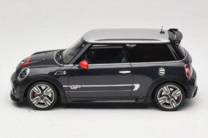 Mini John Cooper Works GP2 R56 Thunder Grey Otto 1:18 OT497 Resin — Bild 3 von 6
