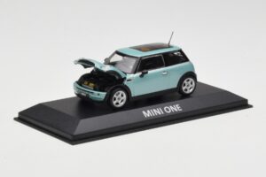 Mini One R50 Hellgrün Mit Hellgrünem Dach Minichamps 1:43 MINI003 Metall — Bild 2 von 4