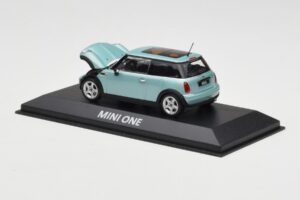 Mini One R50 Hellgrün Mit Hellgrünem Dach Minichamps 1:43 MINI003 Metall — Bild 3 von 4