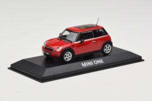 Mini One R50 Rot Mit Rotem Dach Minichamps 1:43 MINI001 Metall — Bild 2 von 5