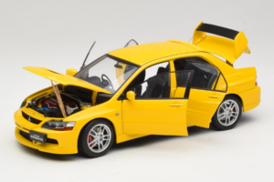 Mitsubishi Lancer Evolution IX GSR Gelb AUTOart 1:18 77192 Metall — Bild 2 von 8