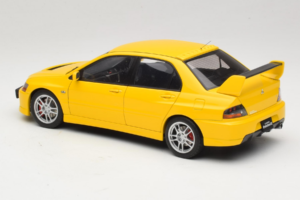 Mitsubishi Lancer Evolution IX GSR Gelb AUTOart 1:18 77192 Metall — Bild 7 von 8
