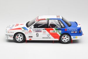 Mitsubishi Galant VR-4 #9 K. Eriksson / S. Parmander RAC Rally 1990 IXO 1:18 18RMC192A Metall — Bild 3 von 6