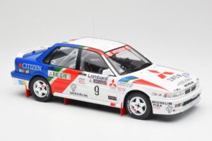 Mitsubishi Galant VR-4 #9 K. Eriksson / S. Parmander RAC Rally 1990 IXO 1:18 18RMC192A Metall — Bild 4 von 6