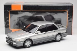 Mitsubishi Galant VR-4 Silber IXO 1:18 18CMC191 Metall — Bild 6 von 6