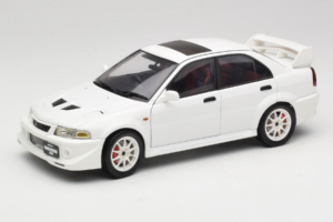 Mitsubishi Lancer Evo VI Tommi Makinen Edition Weiß AUTOart 1:18 77157 Metall