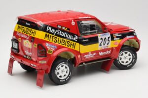 Mitsubishi Pajero Rallye Raid #205 Paris-Dakar Rally 2001 Solido 1:18 9022 Metall — Bild 3 von 8