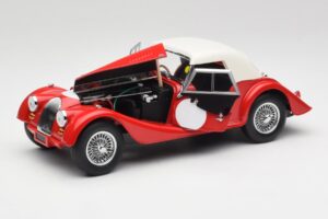 Morgan 4/4 Plus Competition Hardtop Rot Kyosho 1:18 08114R Metall — Bild 2 von 8
