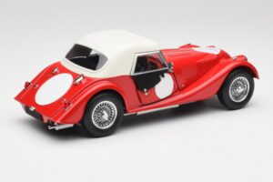 Morgan 4/4 Plus Competition Hardtop Rot Kyosho 1:18 08114R Metall — Bild 3 von 8