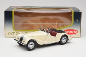 Morgan 4/4 Series II Weiß Kyosho 1:18 08111W Metall — Bild 8 von 8