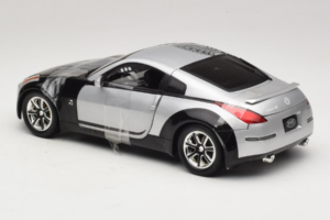 Nissan 350Z Fast & Furious Tokyo Drift Joyride 1:18 53608A Metall — Bild 5 von 6