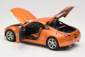 Nissan 350Z Z33 Sunset Orange AUTOart 1:18 77312 Metall — Bild 5 von 8