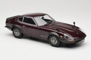 Nissan Fairlady 240Z-G S30 Kastanienbraun Kyosho 1:18 08212M Metall — Bild 6 von 8