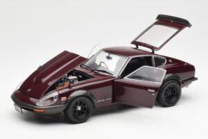 Nissan Fairlady 240ZG Braun Kyosho 1:18 08217M Metall — Bild 2 von 8