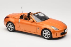 Nissan Fairlady Z Z33 Roadster Sunset Orange AUTOart 1:18 77377 Metall — Bild 6 von 8