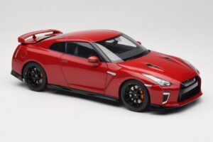Nissan GT-R R35 Track Edition NISMO Vibrant Red MotorHelix 1:18 M83511 Metall — Bild 6 von 8
