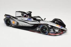 Nissan IM02 Nissan e.dams #23 S. Buemi Formula E Season 5 2019 Minichamps 1:18 114180023 Metall — Bild 4 von 6