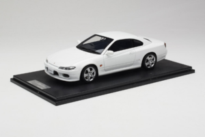 Nissan Silvia S15 Spec-S Weiß Cracked Plexi One Model 1:18 REMC034 Metall — Bild 2 von 7