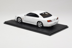 Nissan Silvia S15 Spec-S Weiß Cracked Plexi One Model 1:18 REMC034 Metall — Bild 5 von 7
