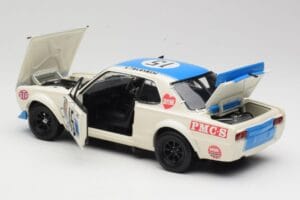 Nissan Skyline 2000GT-R KPGC10 #15 K. Takahashi Nissan Works JTCC 1972 Kyosho 1:18 08122B Metall — Bild 5 von 8