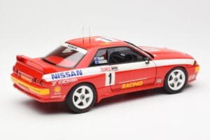 Nissan Skyline GT-R R32 #1 J. Richards / M. Skaife Bathurst 1000 Winner 1992 AUTOart 1:18 89279 Metall — Bild 3 von 8