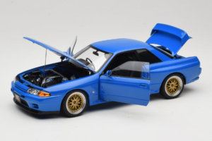 Nissan Skyline GT-R R32 V-Spec II Tuned Blau AUTOart 1:18 77415 Metall — Bild 2 von 8