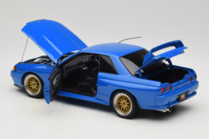 Nissan Skyline GT-R R32 V-Spec II Tuned Blau AUTOart 1:18 77415 Metall — Bild 5 von 8