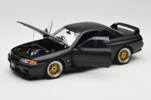 Nissan Skyline GT-R R32 V-Spec II Tuned Version Matt Black AUTOart 1:18 77418 Metall — Bild 2 von 8