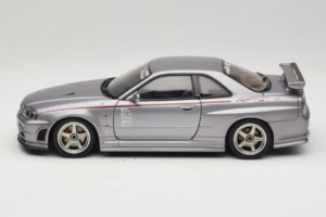 Nissan Skyline GT-R R34 Nismo S-Tune Silber AUTOart 1:18 77358 Metall — Bild 4 von 8