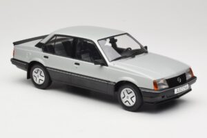 Opel Ascona C SR Silber MCG 1:18 MCG18460 Metall — Bild 4 von 6