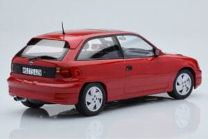 Opel Astra F GSi Rot Norev 1:18 183672 Metall — Bild 2 von 6