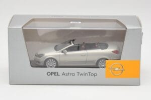 Opel Astra H Twin Top Silber Minichamps 1:43 403045633 Metall — Bild 4 von 4