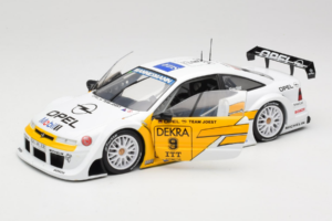 Opel Calibra V6 #9 M. Reuter DTM 1995 UT Models 1:18 180954209 Metall — Bild 2 von 8